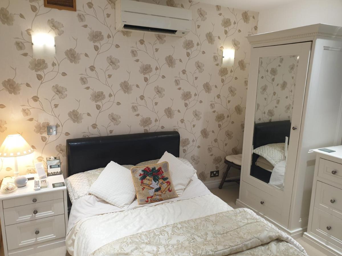 Best Area Close To Leeds Centre Экстерьер фото